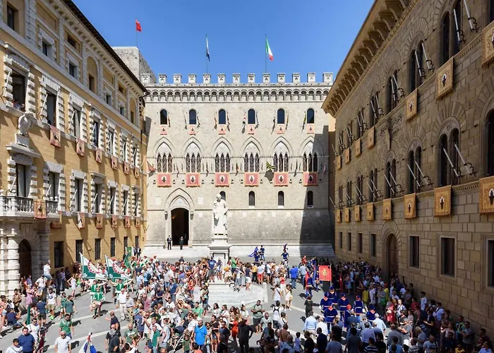 Domus Nannini - Palazzo Nannini * Siena