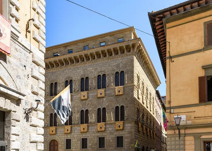 Domus Nannini - Palazzo Nannini سيينا